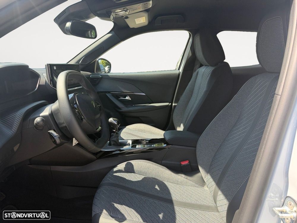 Peugeot 2008 1.2 Allure - 8
