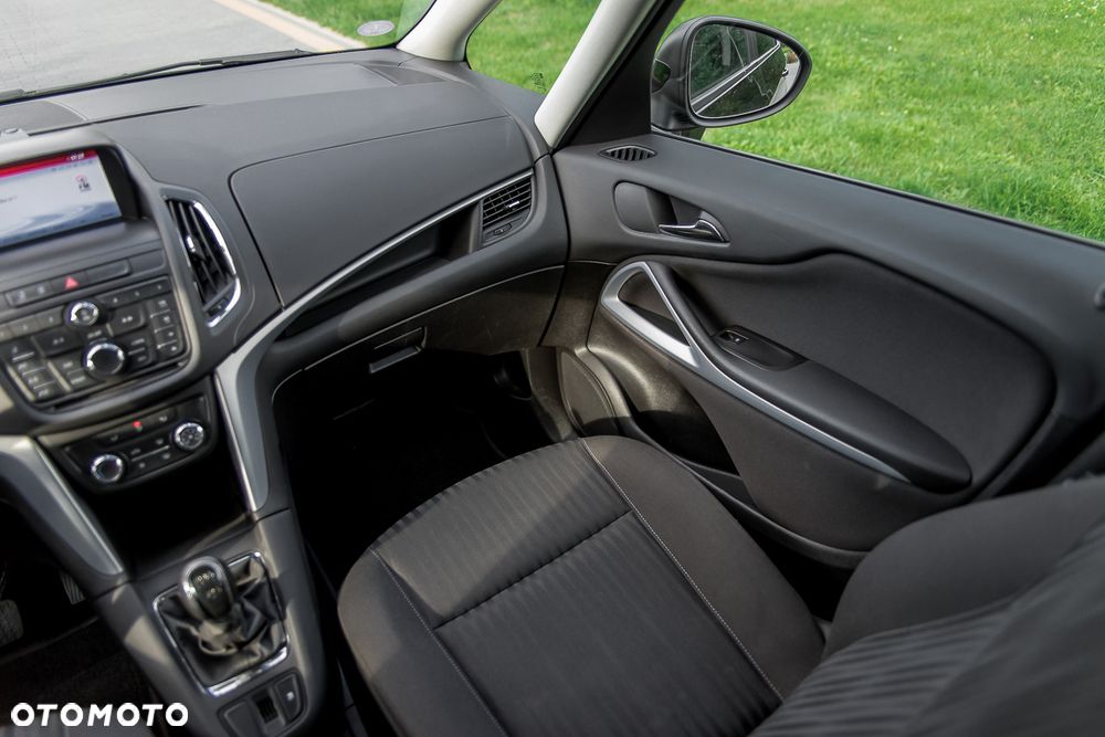 Opel Zafira Tourer 1.4 Turbo Active - 35