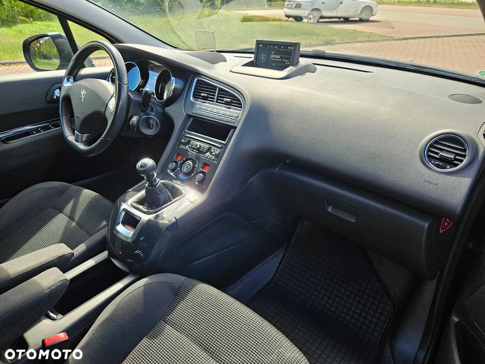 Peugeot 5008 HDI FAP 150 Style - 8