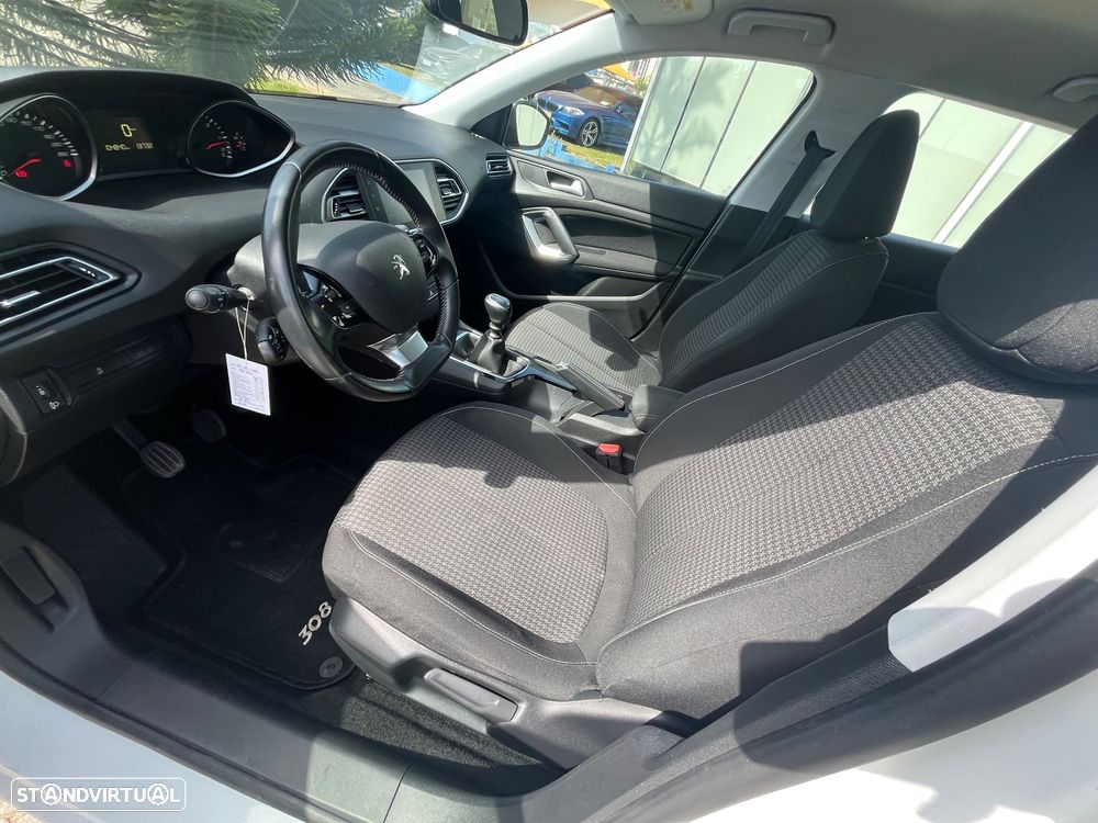 Peugeot 308 1.5 BlueHDi Business Line - 27