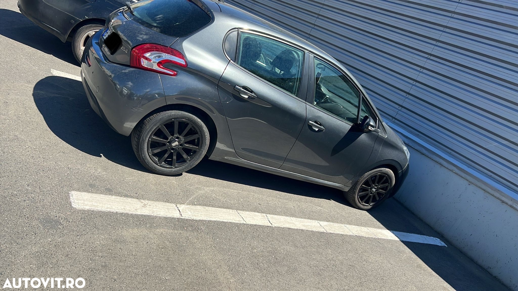 Peugeot 208 1.4 HDi FAP Active - 3