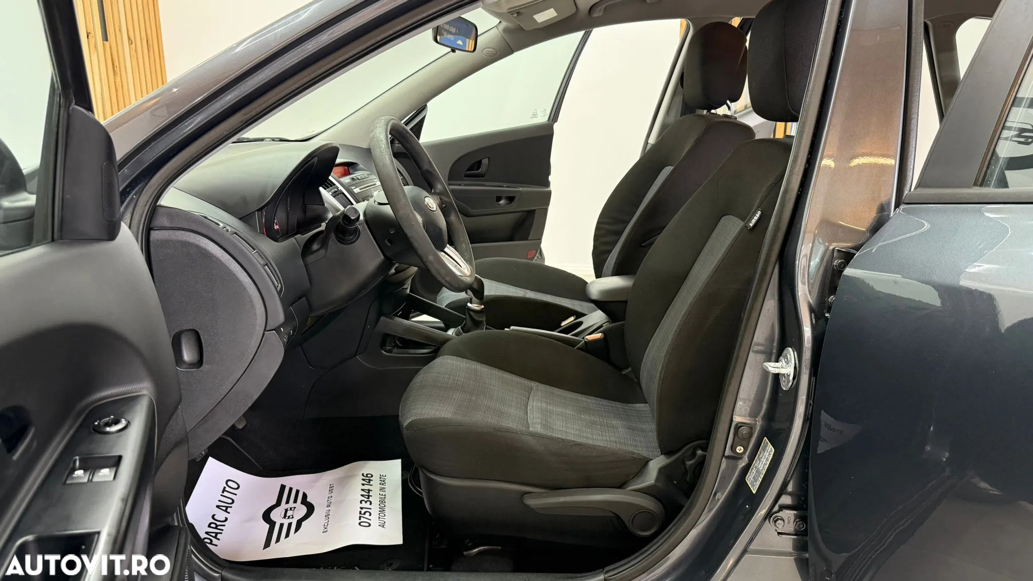 Kia Ceed 1.4 CVVT Attract - 14