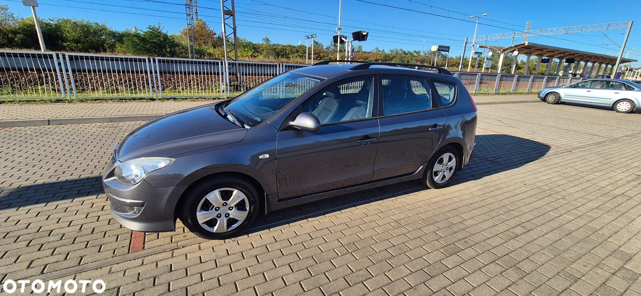 Hyundai i30 1.6 Comfort - 17