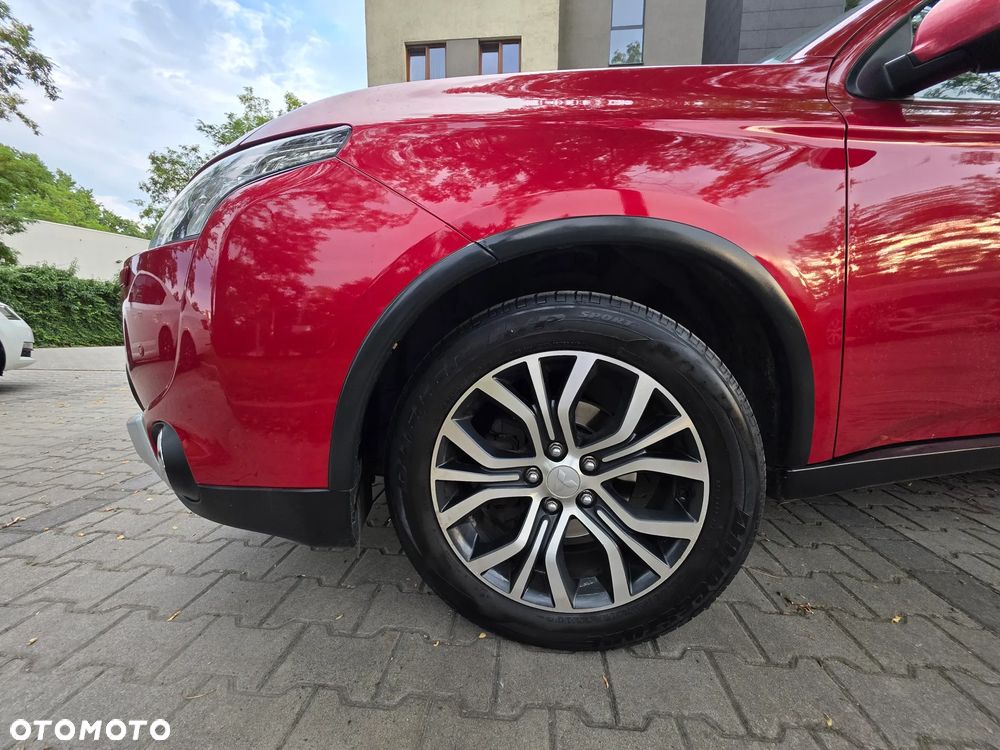 Mitsubishi Outlander 2.0 Intense + CVT - 24