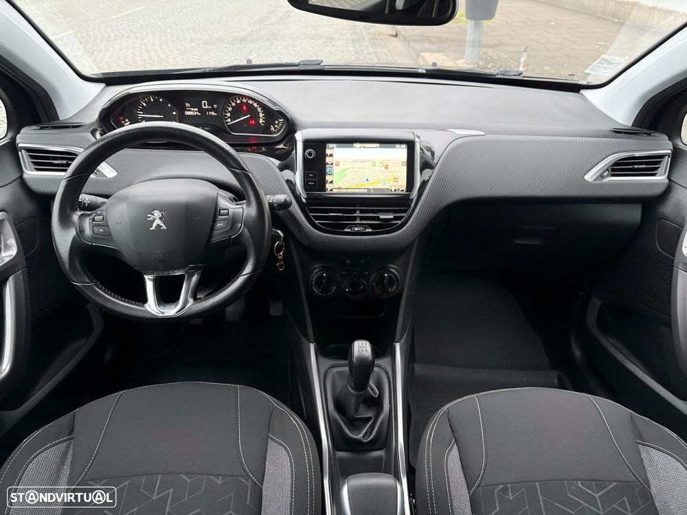 Peugeot 2008 1.2 PureTech Style - 5