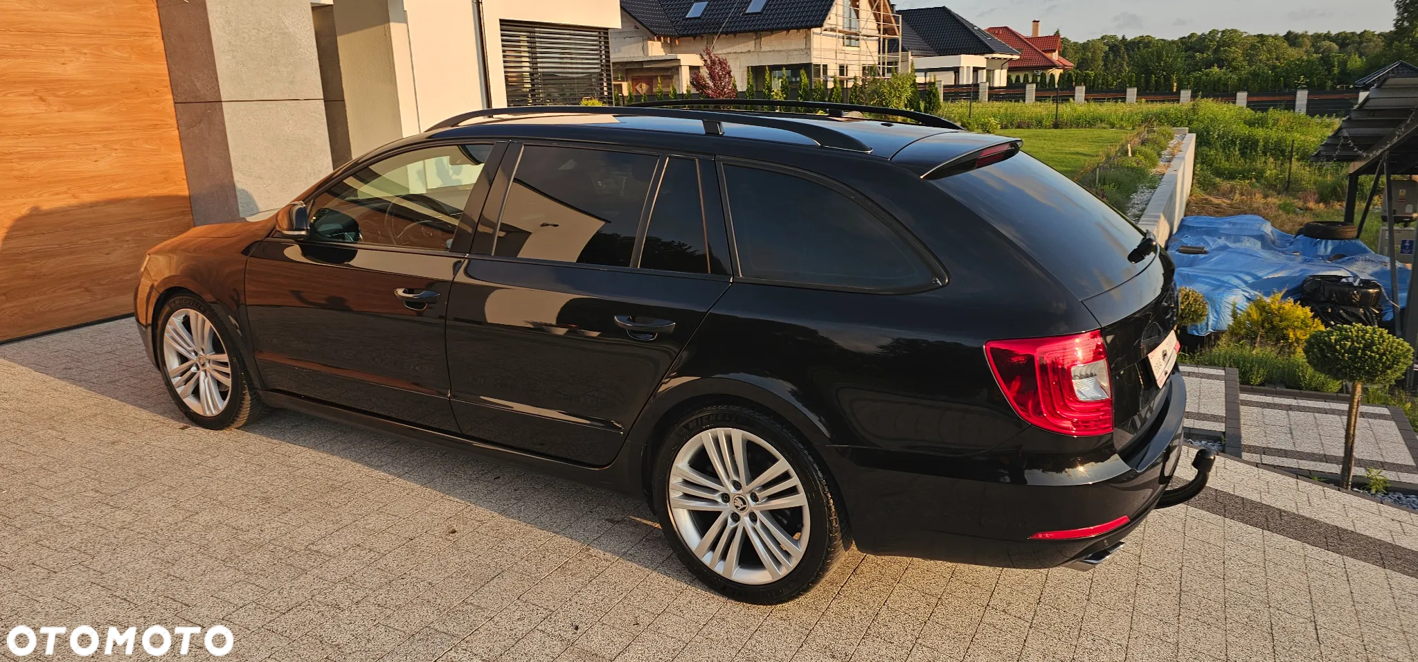 Skoda Superb 2.0 TDI Green tec DSG L&K - 19
