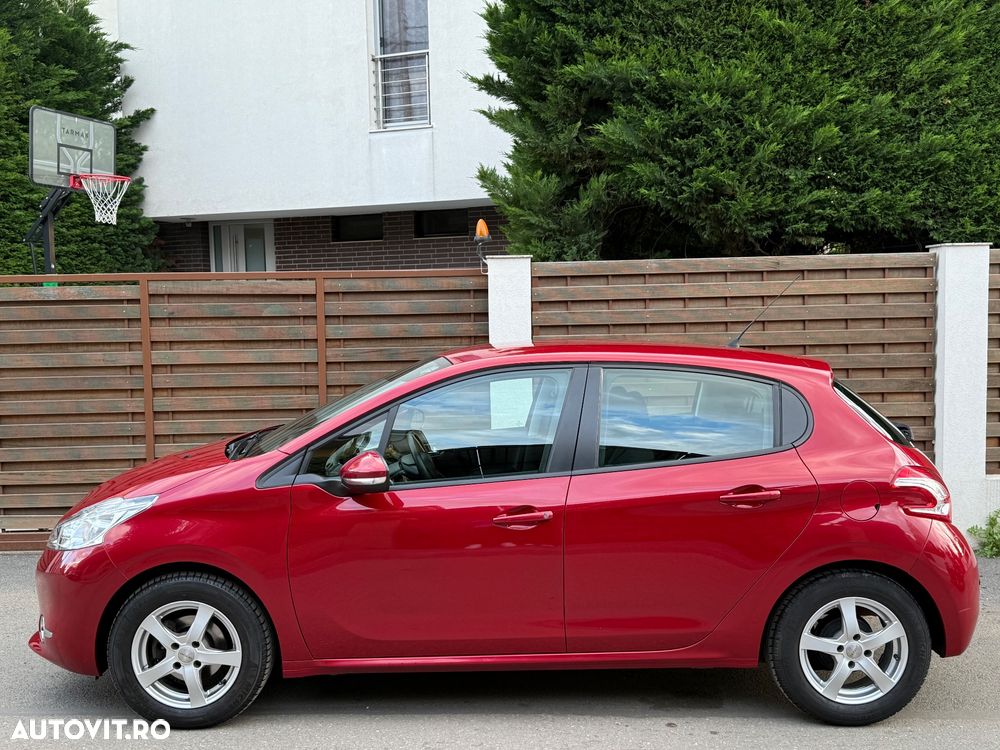 Peugeot 208 1.2 L PureTech Access - 9