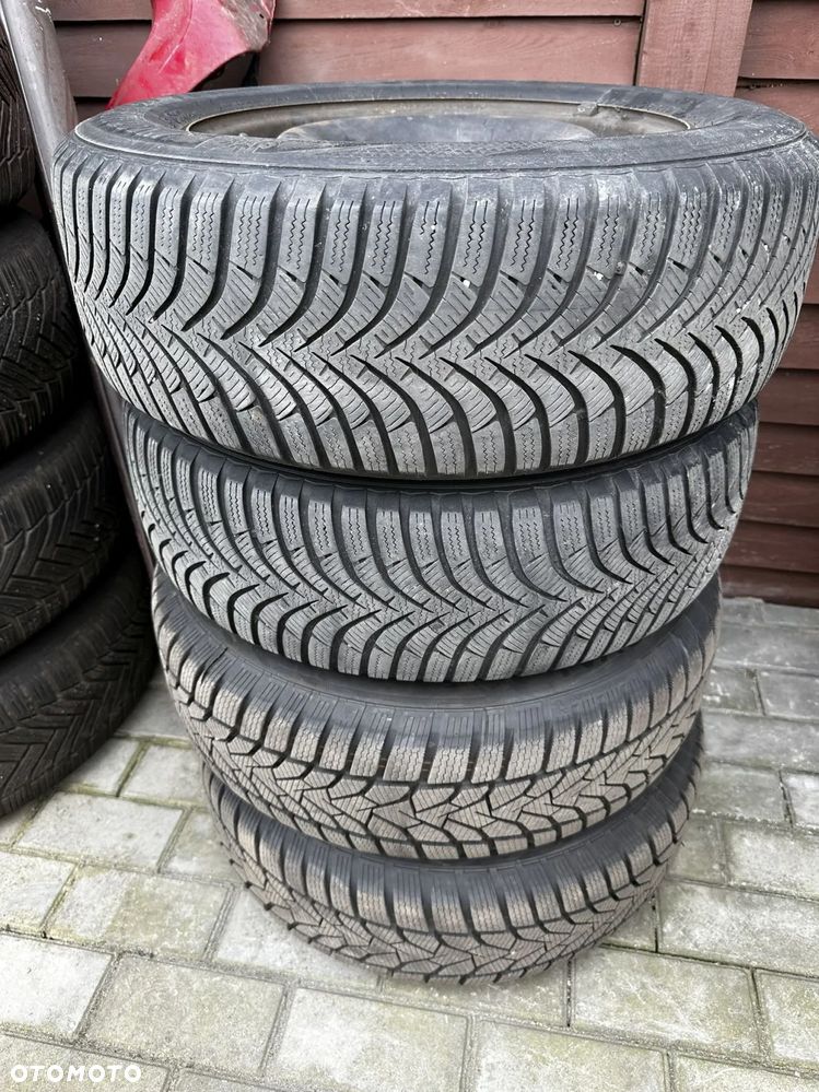 Volkswagen Golf 1.6 TDI DPF DSG Trendline - 13