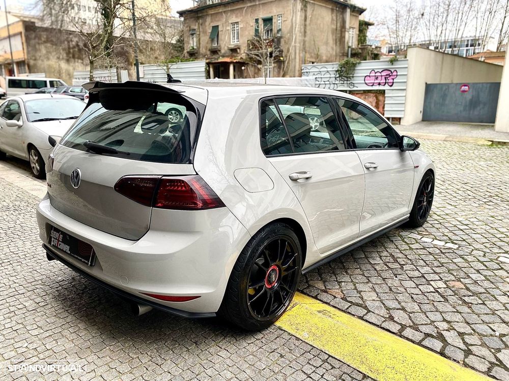 VW Golf 2.0 TSi GTi DSG - 6