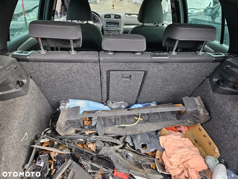 Volkswagen Golf 1.4 TSI Team - 17