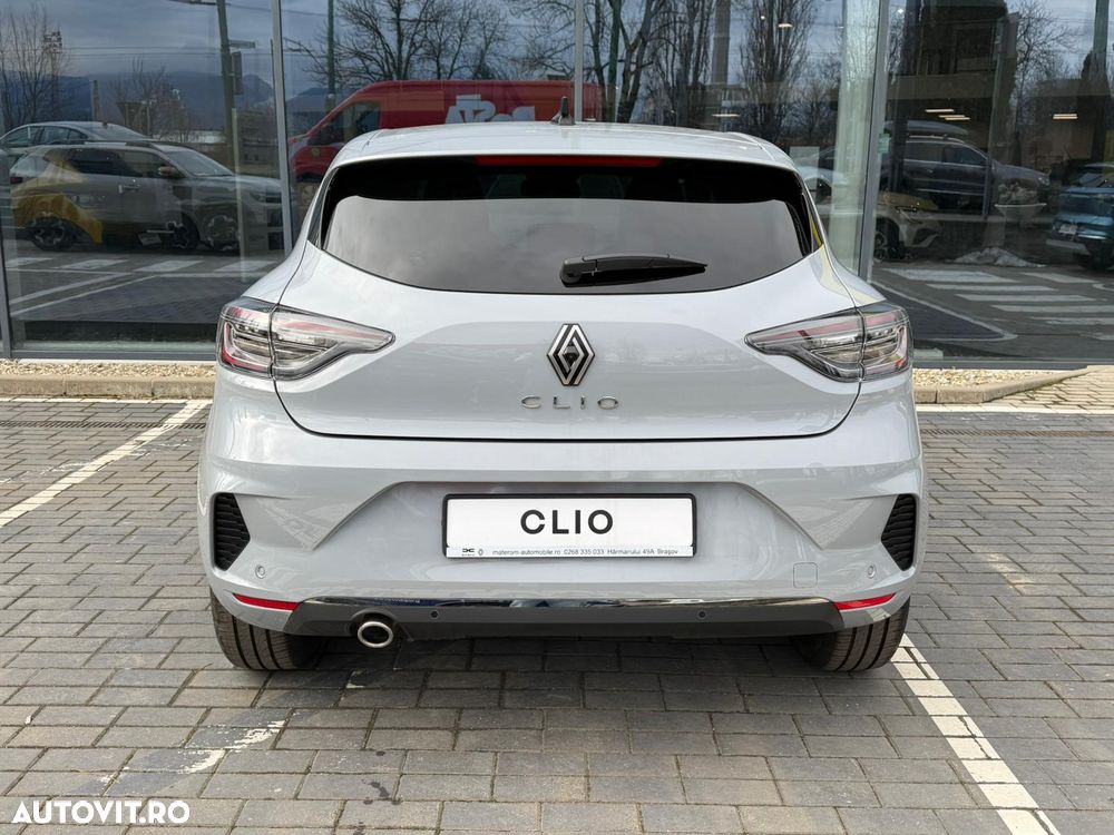 Renault Clio - 7