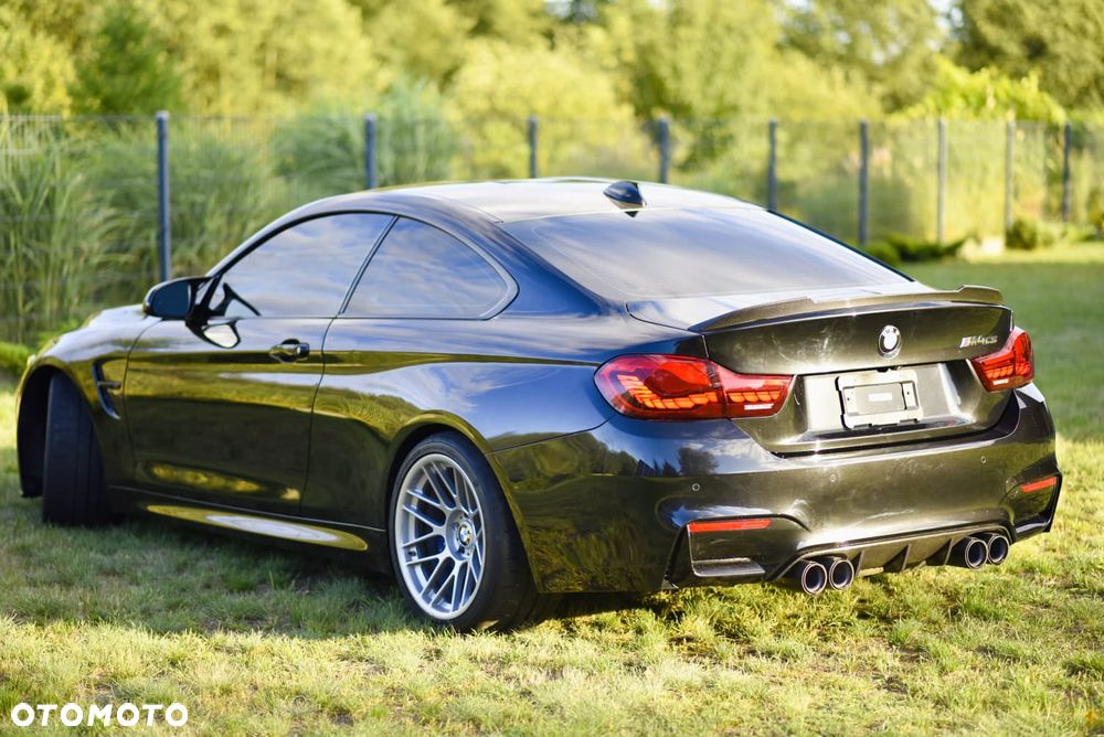 BMW M4 2019 photo 4