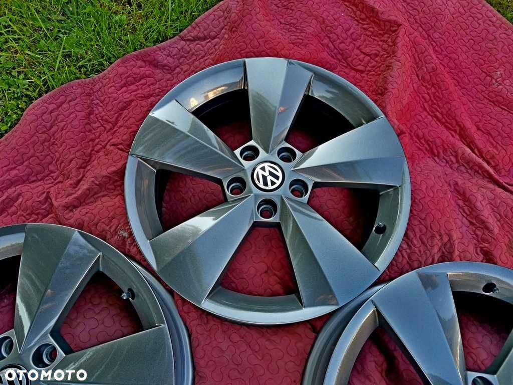 KOŁA lato 17' VW TIGUAN - ET38 - 5x112 - 215/65/17 - NOWE - 5