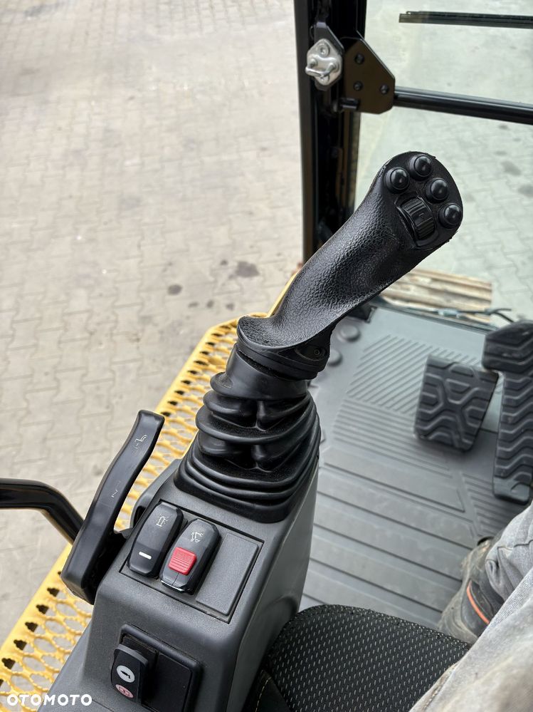 Caterpillar 323 NEXT GEN ROTOTILT TRS18 SYSTEM 3D - 21