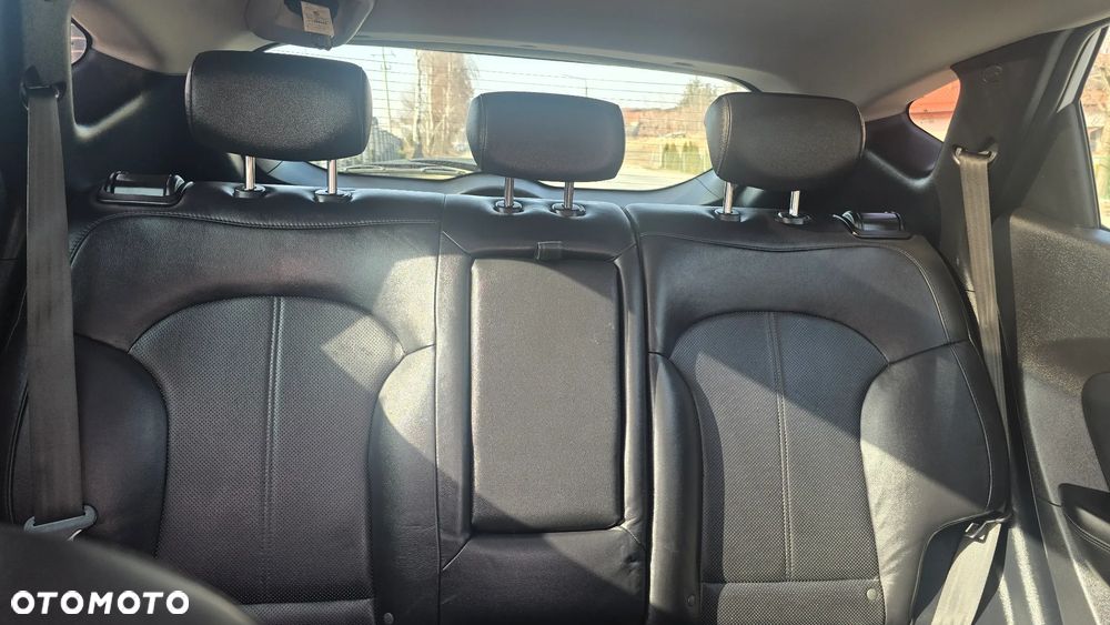 Hyundai ix35 2.0 CRDi 4WD Automatik Premium - 8