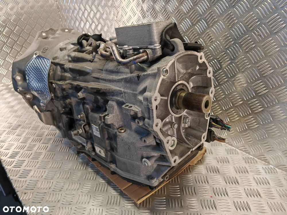 PORSCHE CAYENNE II 10-17R SKRZYNIA BIEGOW NAD 3.0 TDI KOMPLETNA ZE SPRZEGLEM AISIN 0C8300037H 0C8300037 TR-81SD AUTOMAT 8 BIEGOW - 4