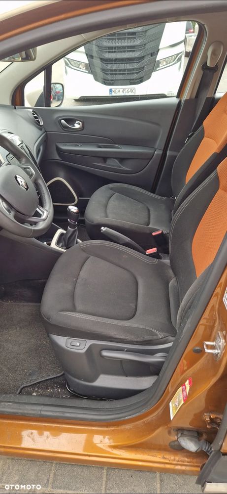 Renault Captur - 12