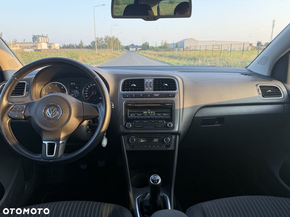 Volkswagen Polo - 5