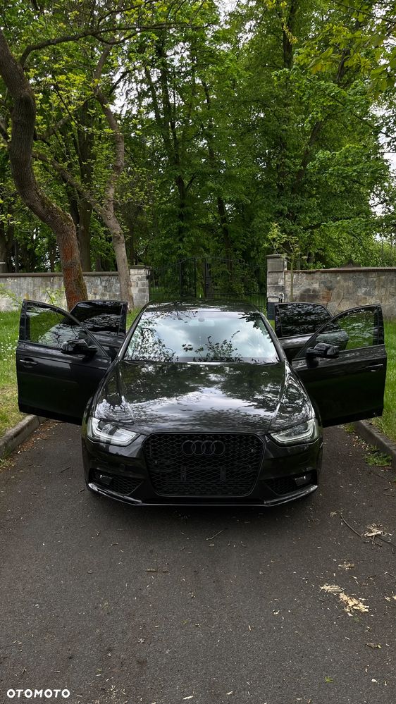 Audi A4 Limousine 2.0 TDI DPF multitronic Ambiente - 15