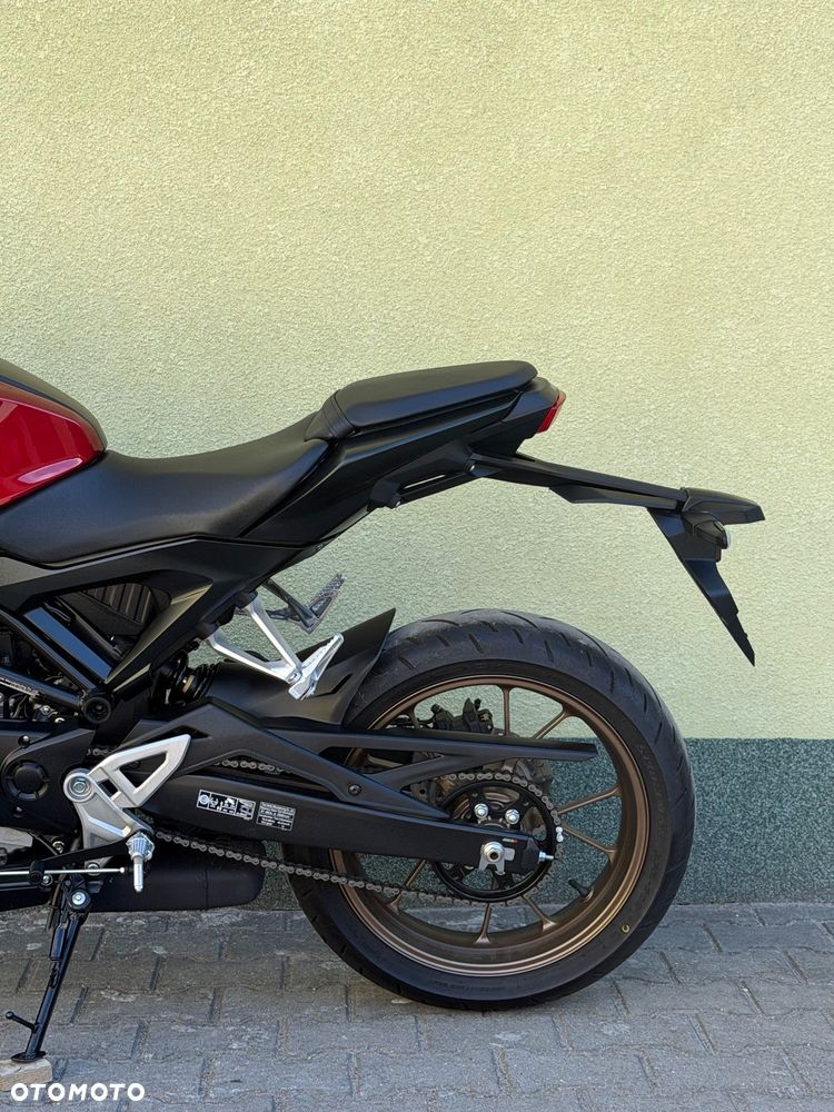 Honda CB - 22