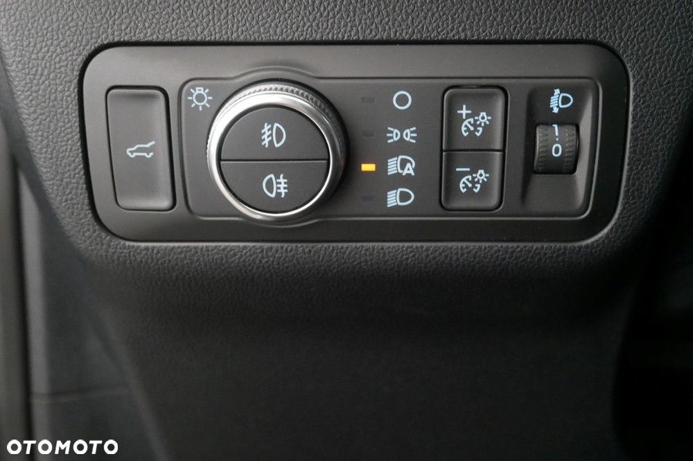 Ford Kuga - 34
