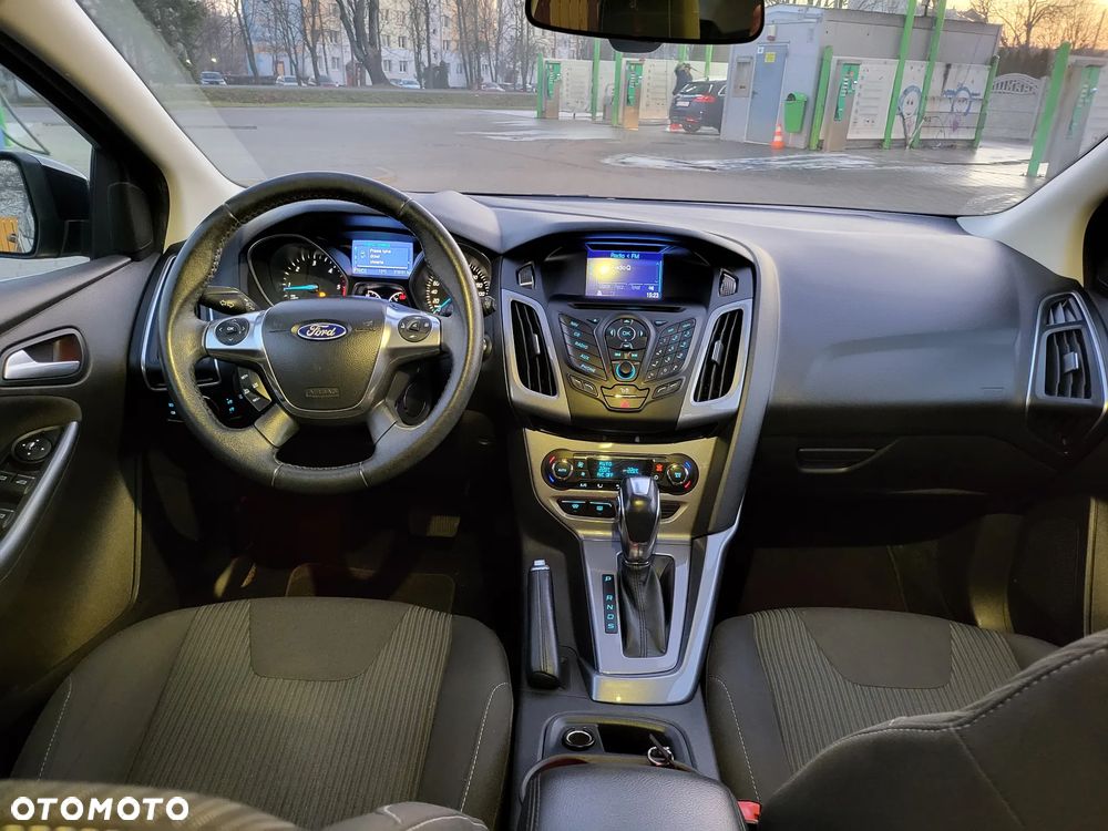 Ford Focus - 13