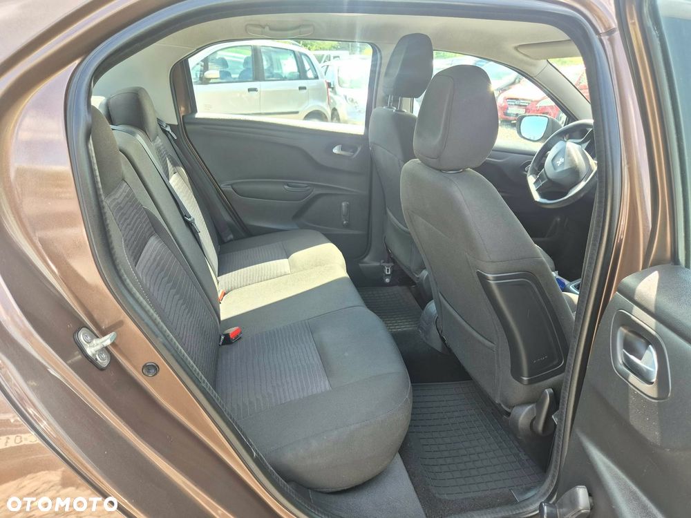 Peugeot 301 - 14