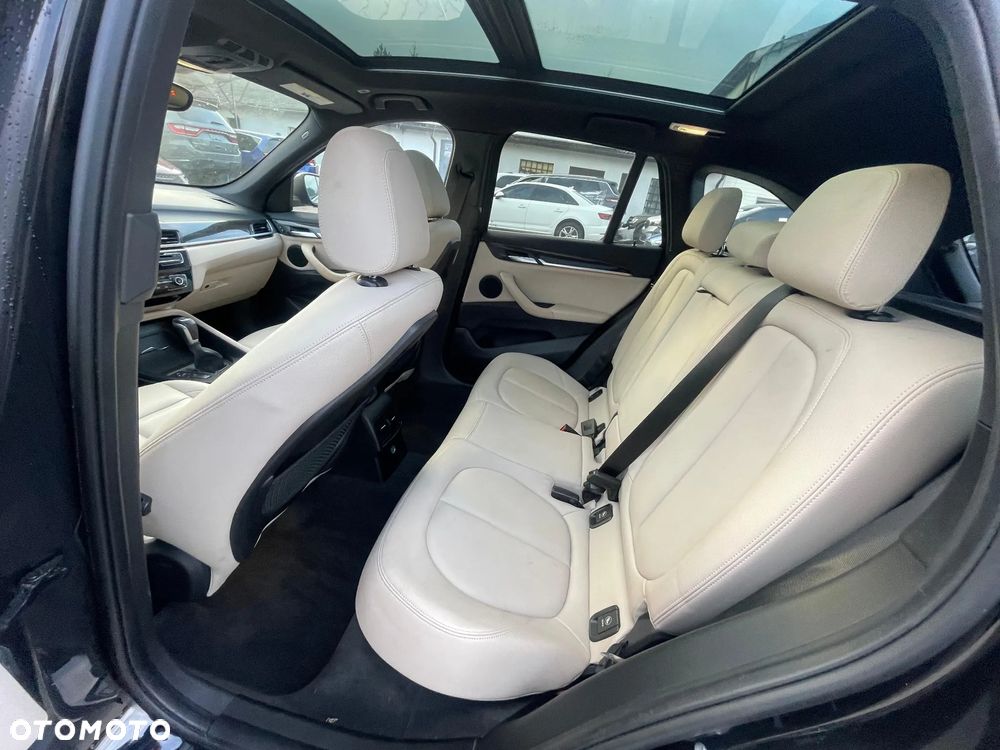 BMW X1 - 16