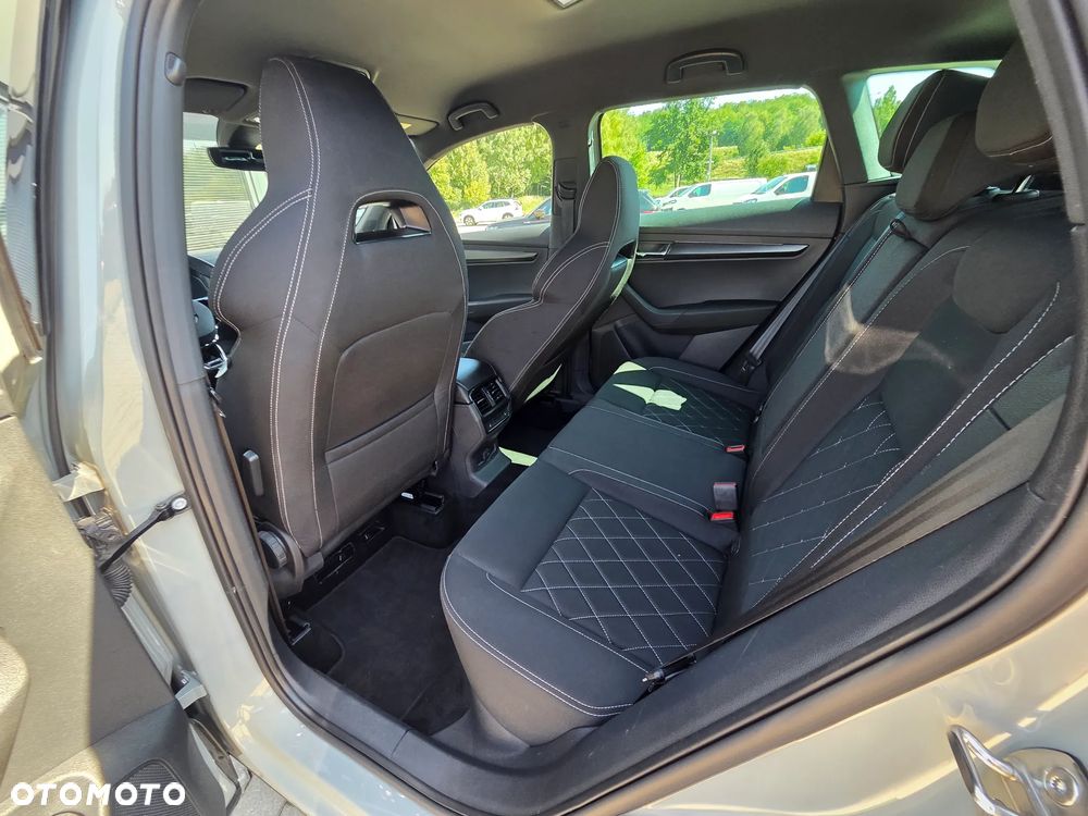 Skoda Karoq 2.0 TDI SCR 4x4 Sportline DSG - 26