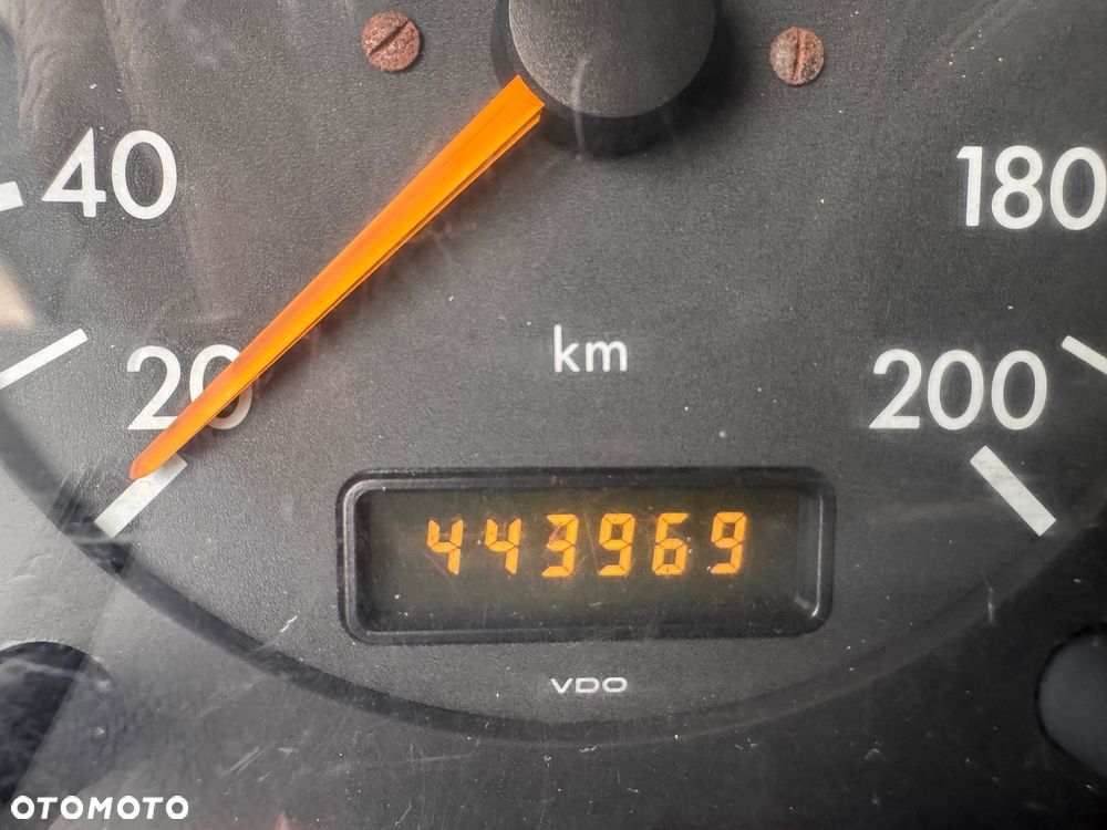 Mercedes-Benz Vito - 13