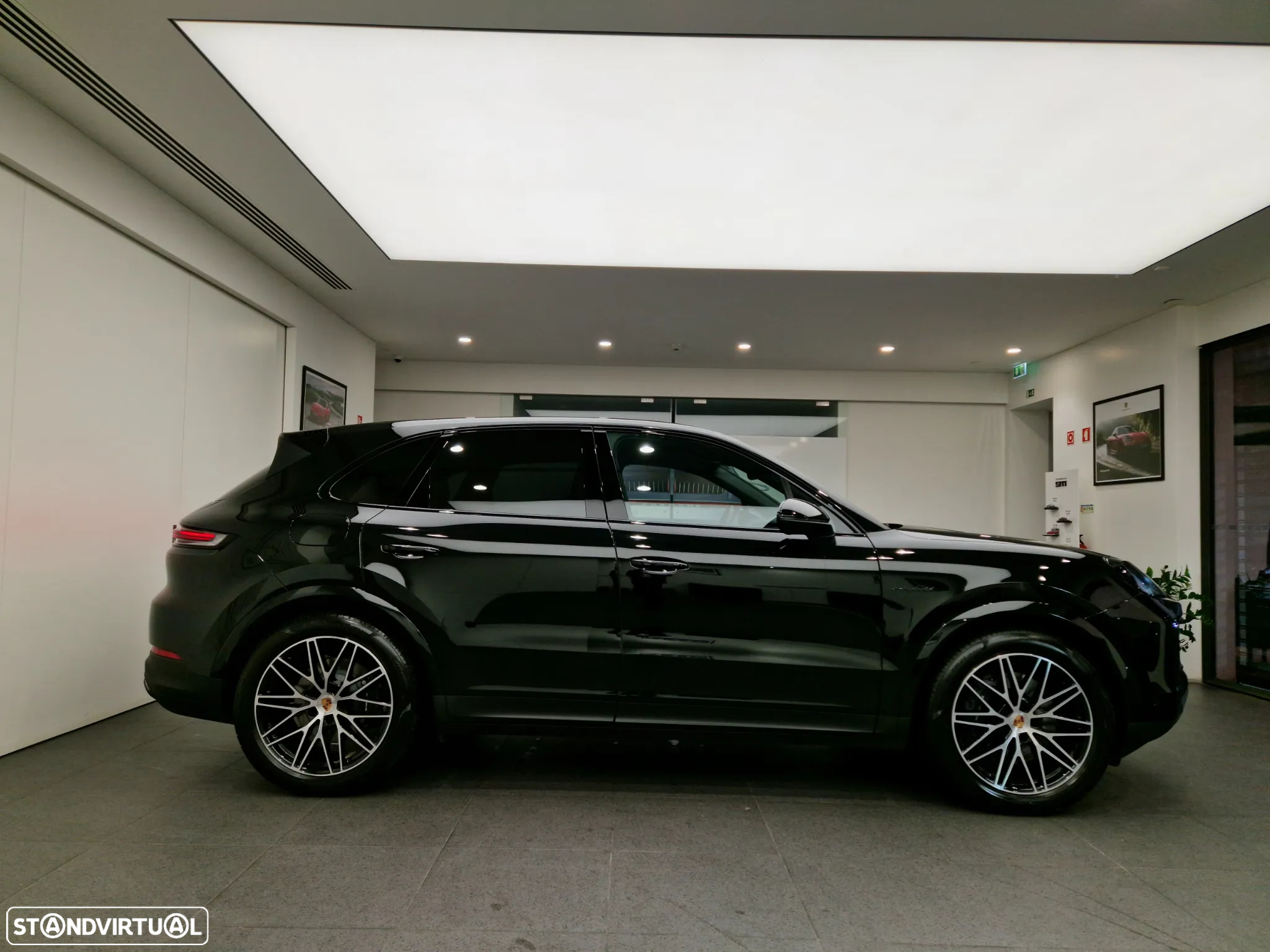 Porsche Cayenne E-Hybrid - 9