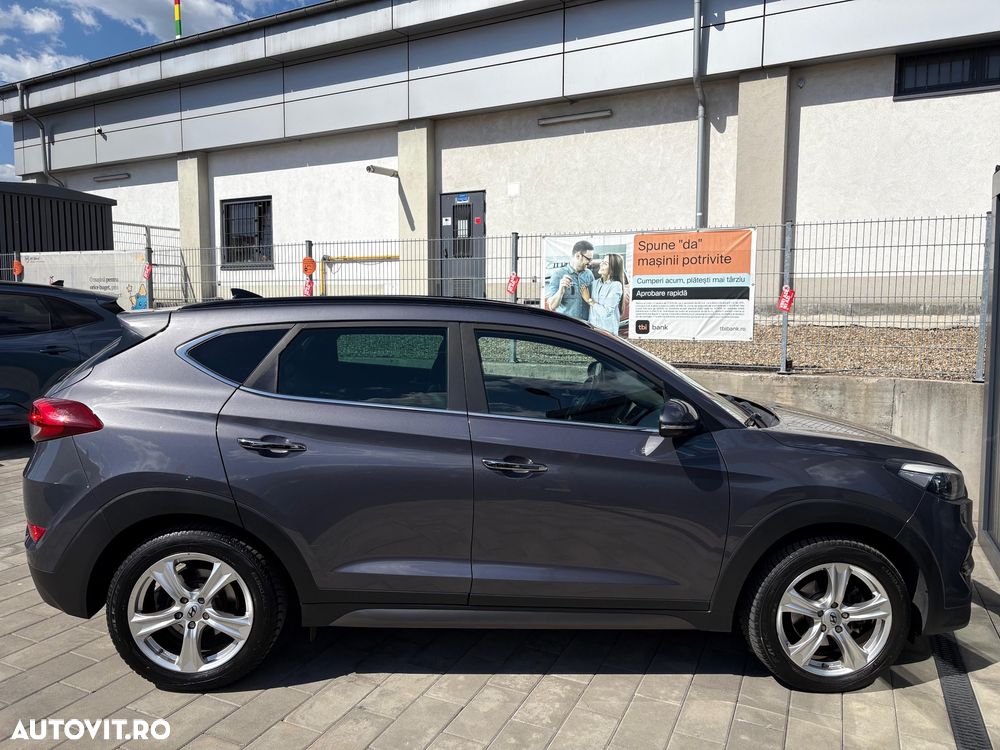 Hyundai Tucson blue 2.0 CRDi 4WD Premium - 5