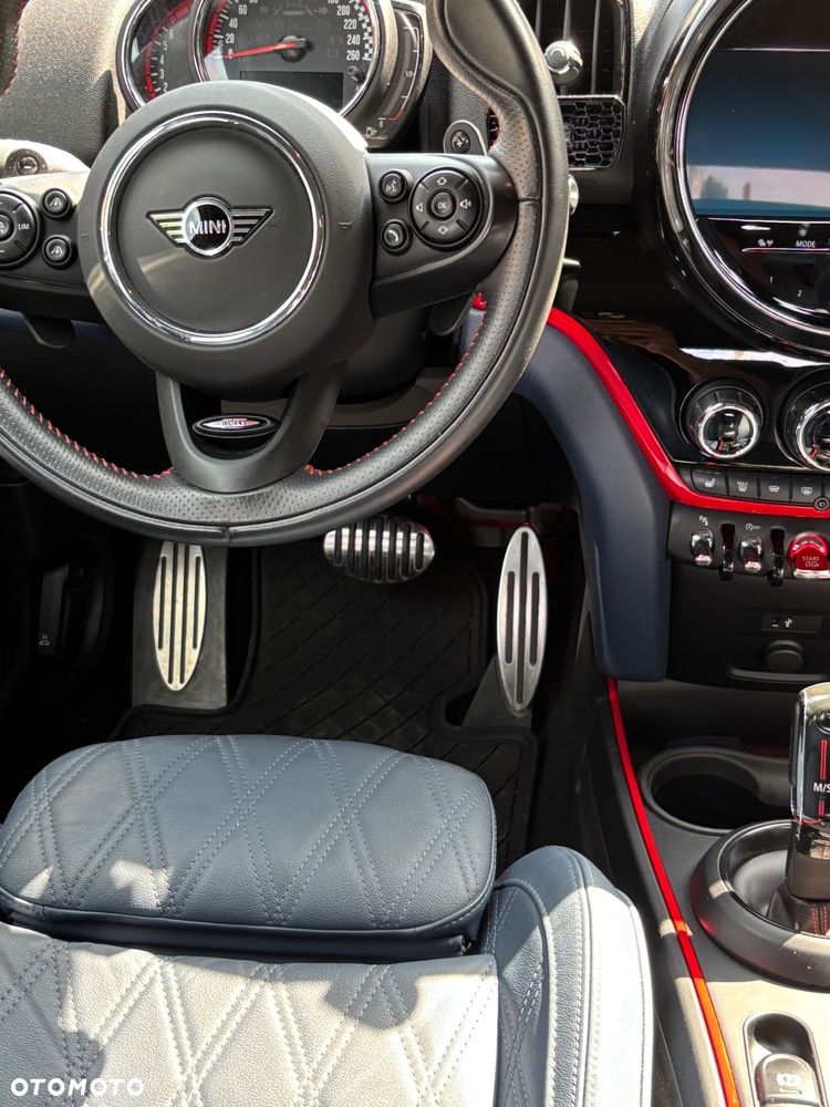 MINI John Cooper Works - 17