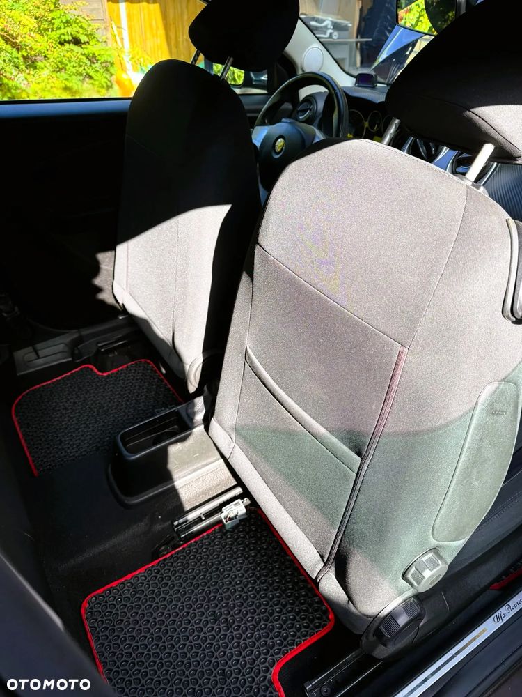 Alfa Romeo Mito - 17