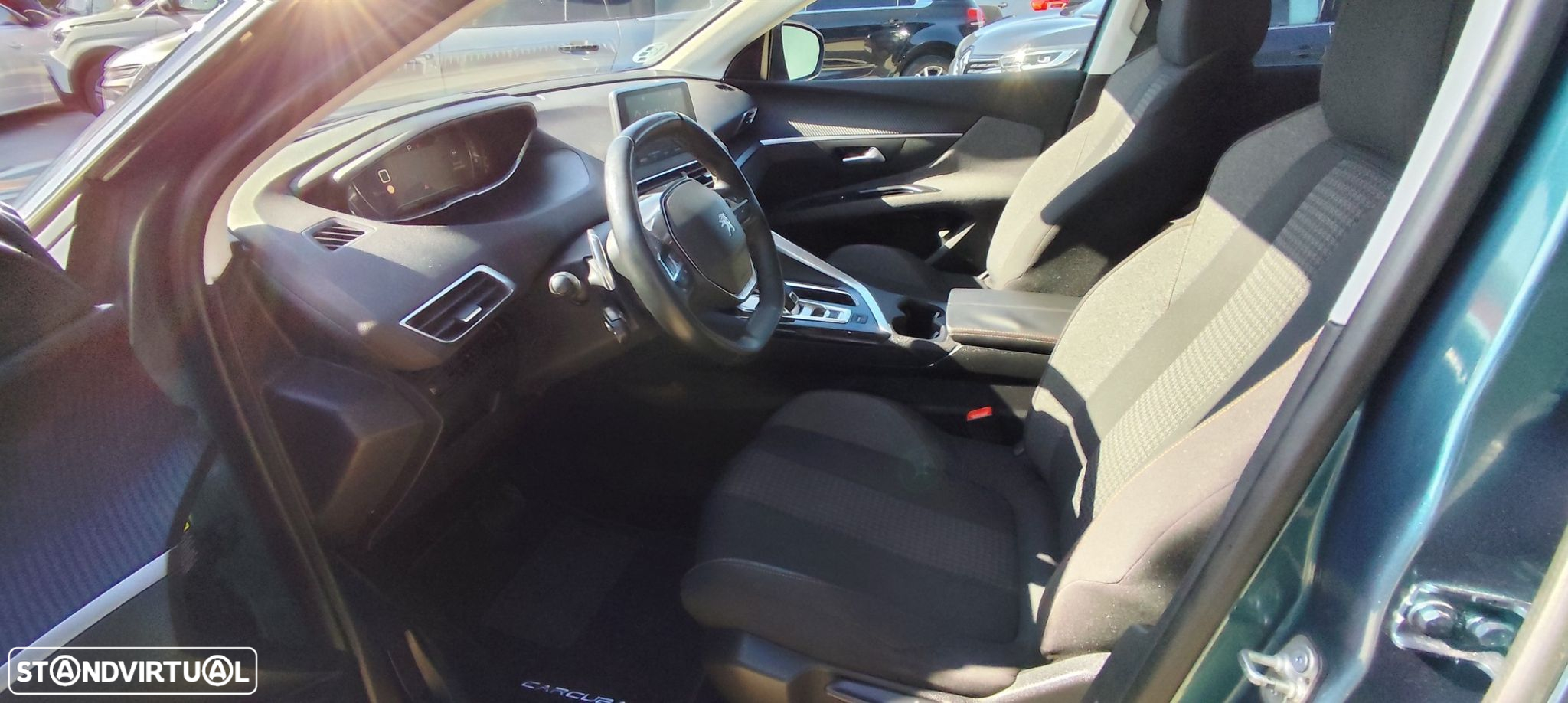Peugeot 5008 1.6 BlueHDi Allure EAT6 - 35