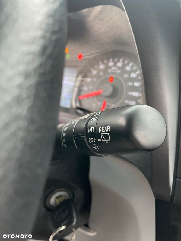 Toyota Sienna 3.5 V6 - 22