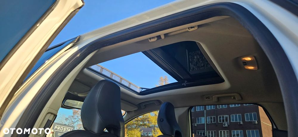 Volvo XC 60 D5 AWD Geartronic Summum - 35