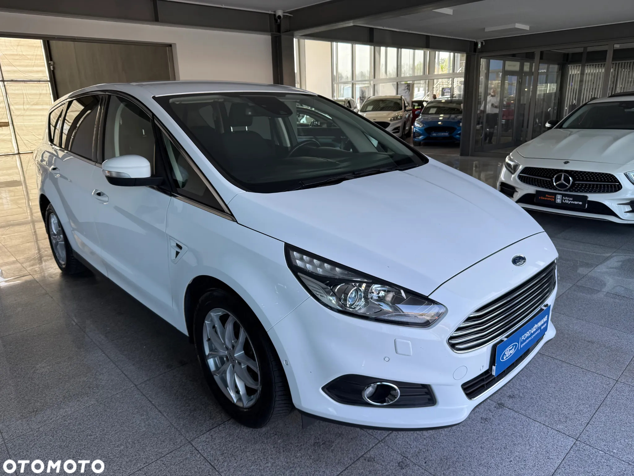 Ford S-Max 2.0 EcoBlue Titanium - 3