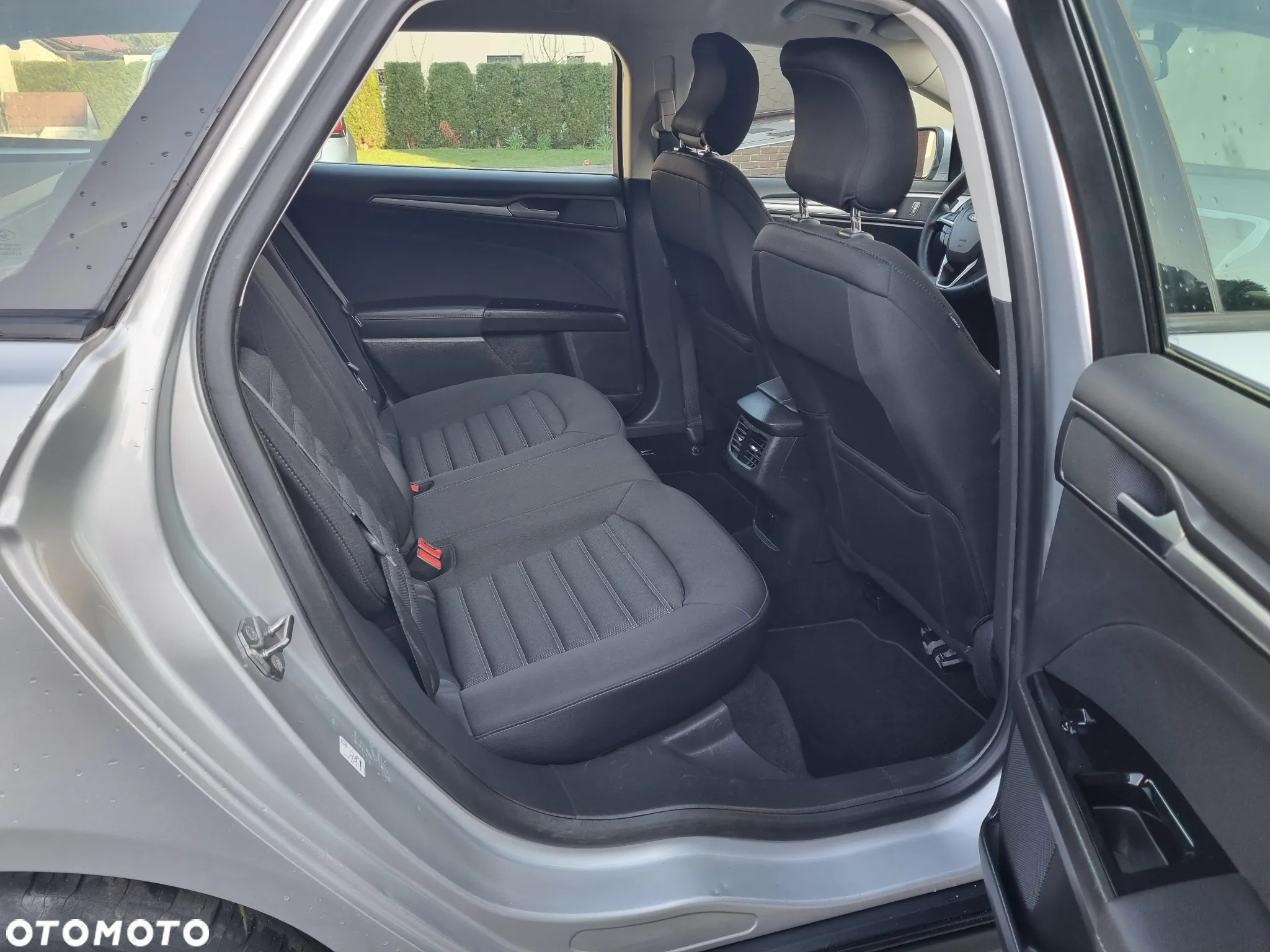 Ford Mondeo 2.0 TDCi ECOnetic Gold X (Trend) - 24