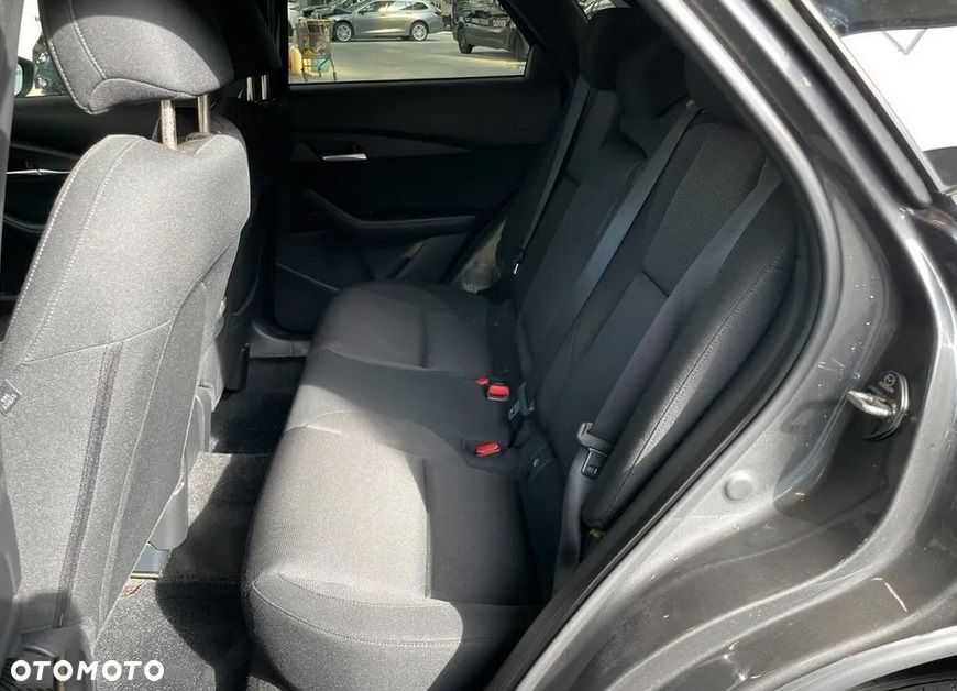 Mazda CX-30 - 12