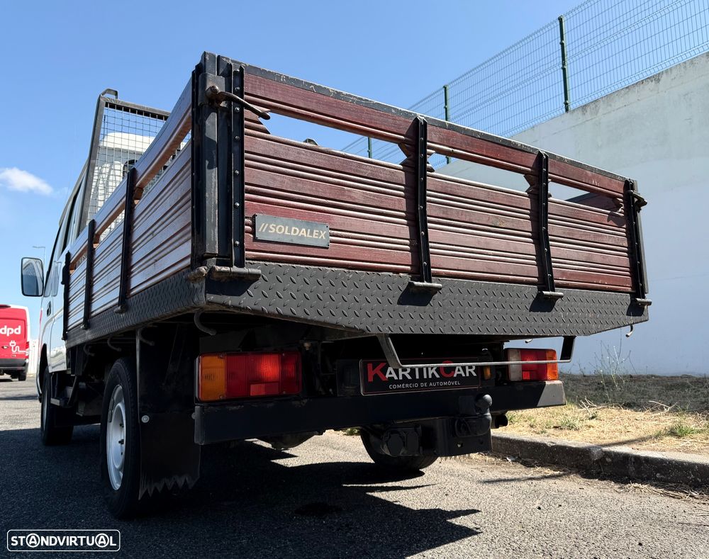 Toyota DYNA - 9