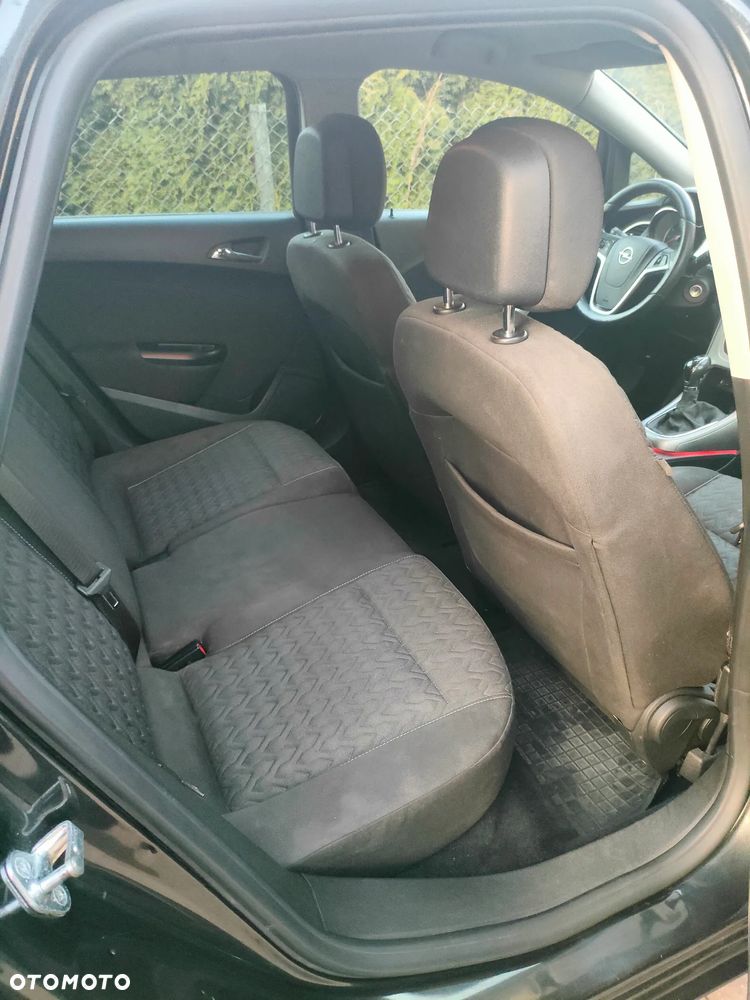 Opel Astra 1.4 Turbo Active - 11