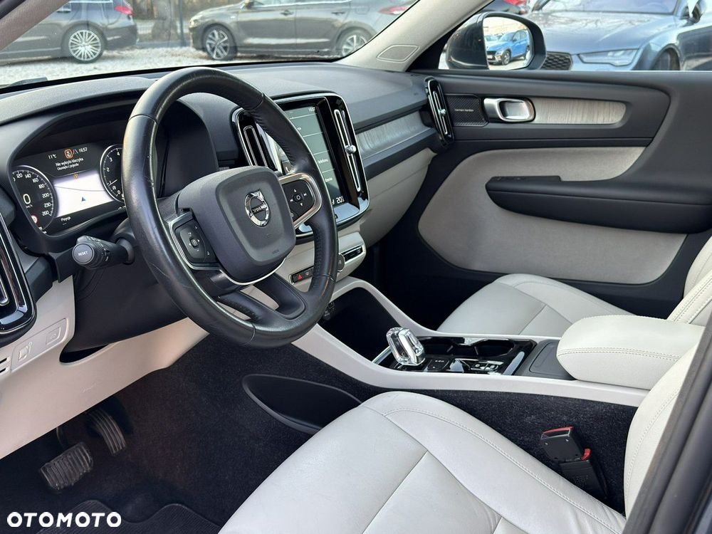 Volvo XC 40 T4 Inscription - 11