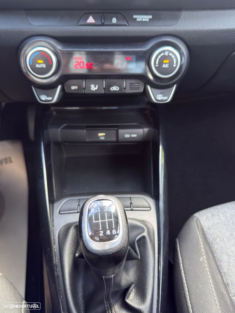 Kia Stonic 1.0 T-GDI Wave - 39