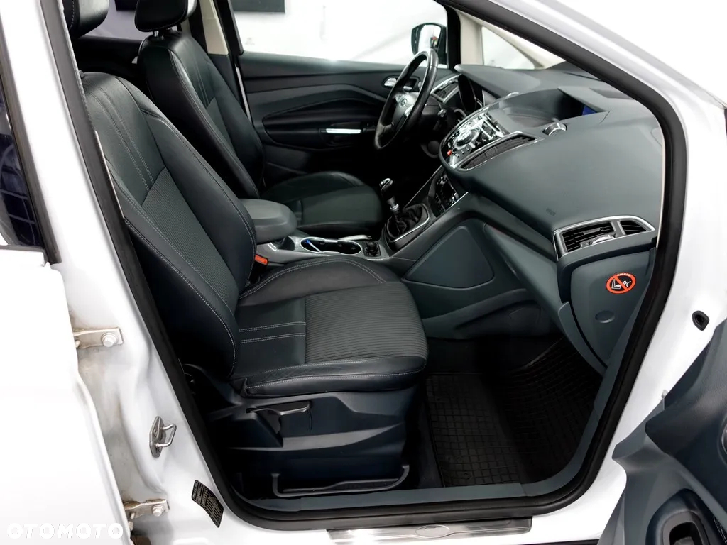 Ford C-MAX 2.0 TDCi Titanium - 7