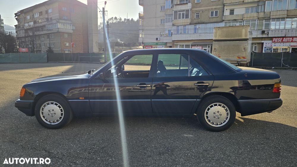 Mercedes-Benz W124 - 17