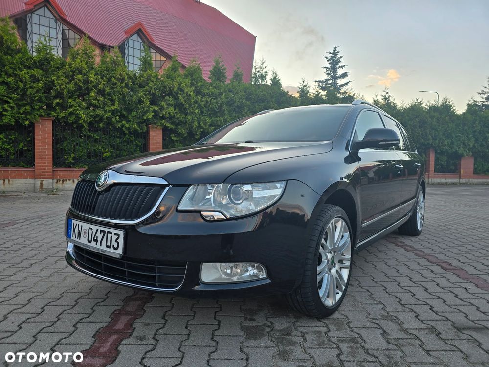 Skoda Superb 2.0 TDI 4x4 Exclusive - 4