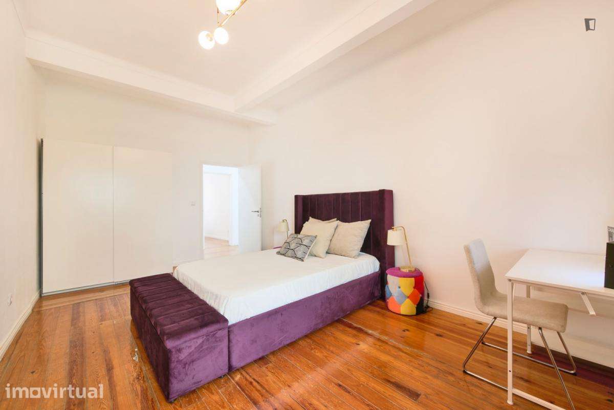 Quarto - localizado em Graça Lisbon - Grande imagem: 5/20