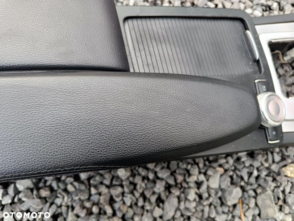 MERCEDES W207 PODŁOKIETNIK TUNEL IDEALNY SKÓRA UK - 9