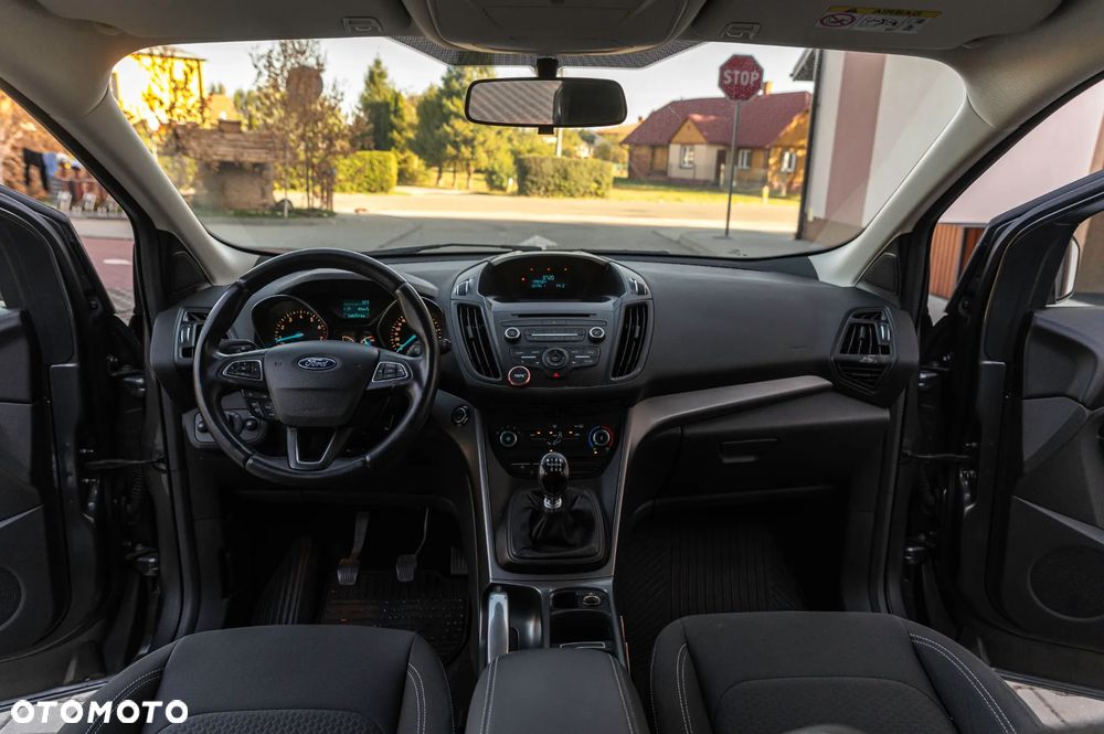 Ford Kuga - 21